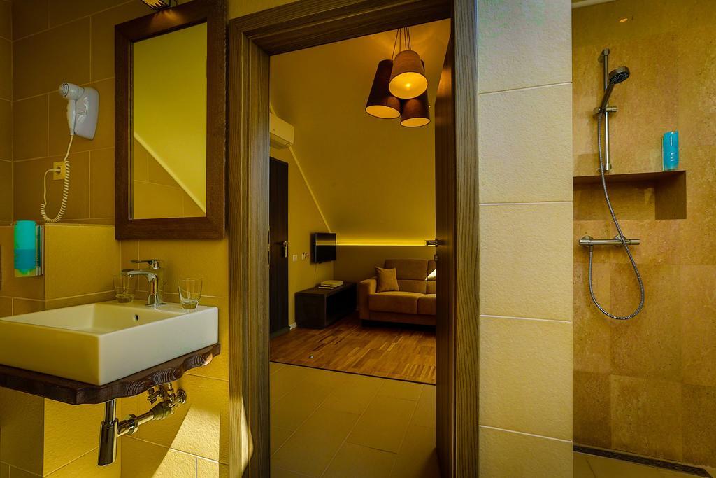 Delta Boutique & Carmen Silva 5* Crisan (Tulcea)